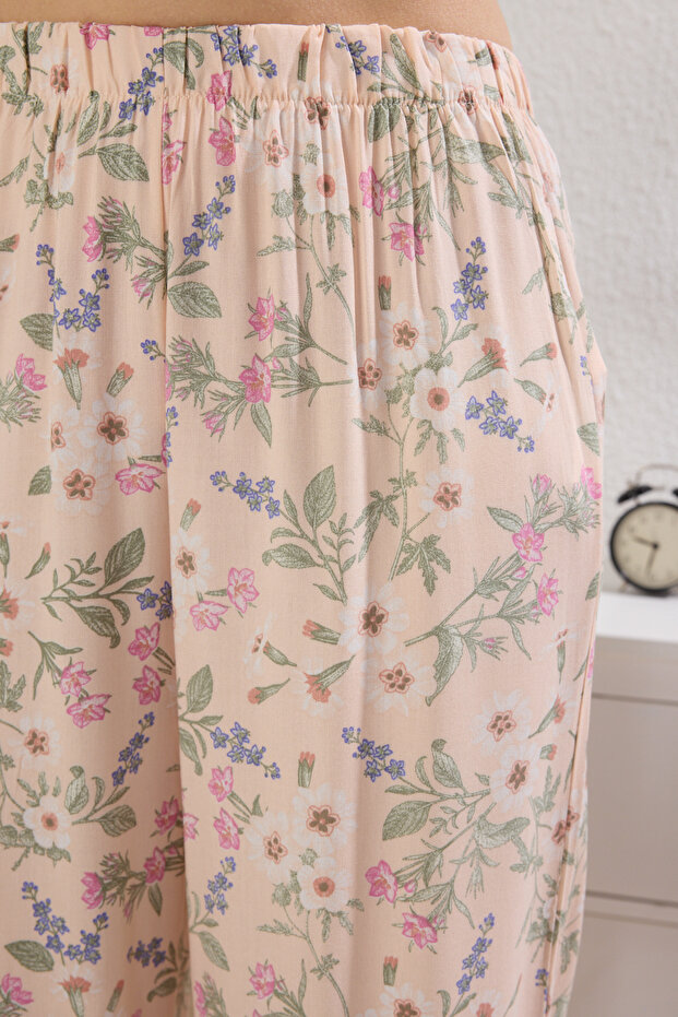 Ekru %100 Pamuklu Çiçekli Dantel Detaylı Viskon Örme Pijama Takımı THMSS25PT00223 - 5