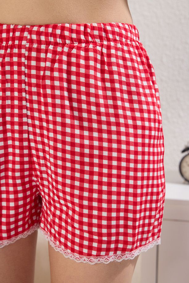 Kırmızı Pötikareli Dantel Detaylı Viskon Şortlu Örme Pijama Takımı THMSS25PT00273 - 3