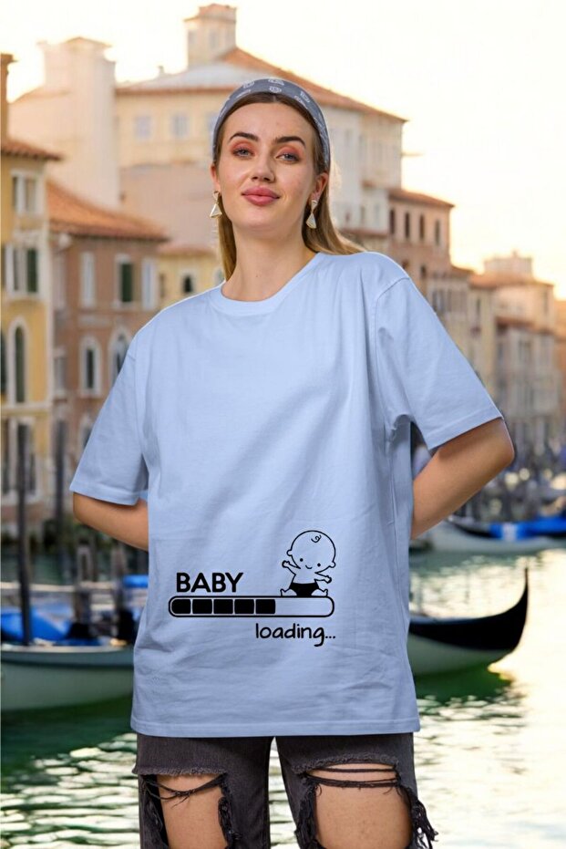 Baby Loading Printed Women's Oversize T-Shirt