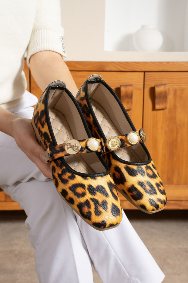 Star Model Accessory Detailed Casual Shoes Women's Leopard Pattern Ballerina Office Shoes Stc1081