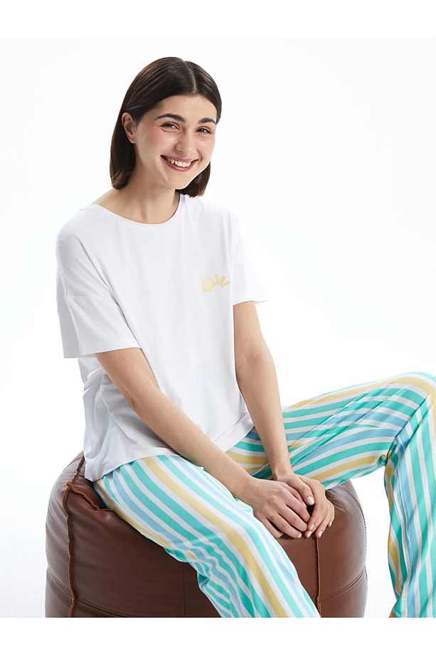 LCW DREAM Sarı Bisiklet Yaka Baskılı Kadın Pijama Takımı - 4