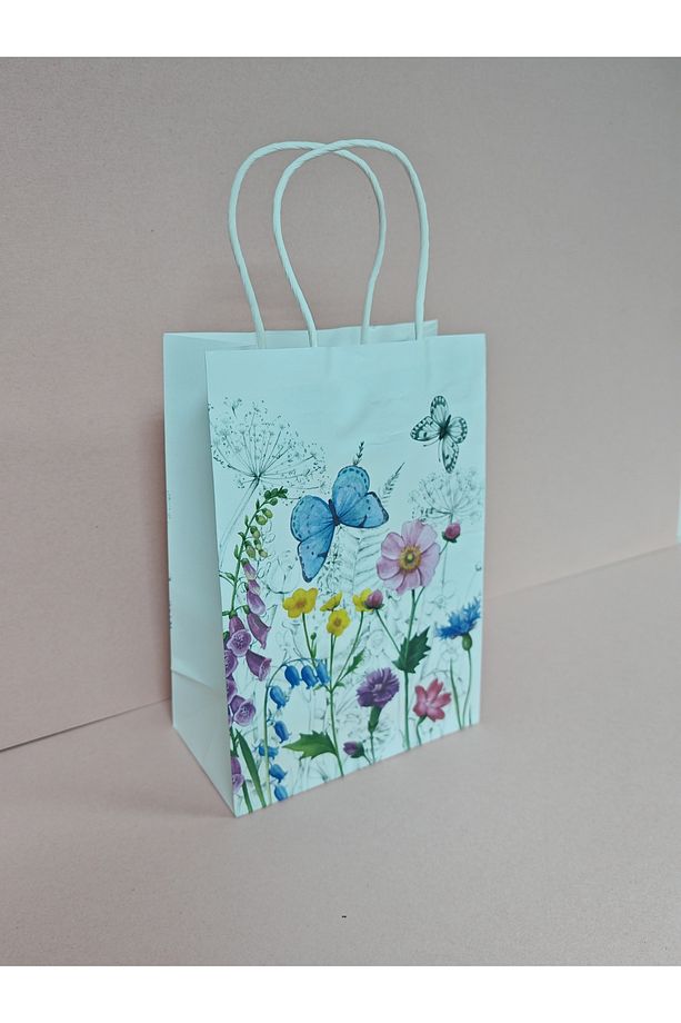KELEBEK ÇİÇEK DESENLİ BÜKÜM SAPLI KAĞIT ÇANTA HEDİYE POŞETİ - 15x21x8 CM - 4 ADET - Ç091 - 7