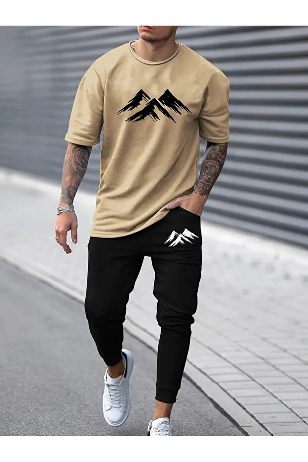 T-Shirt and Jogger Sweatpants - Printed Sweatpants Set