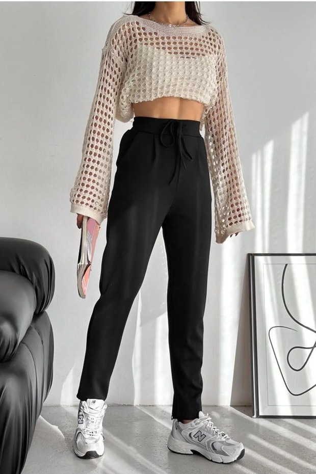Women's Black Lace-Up Carrot Trousers
