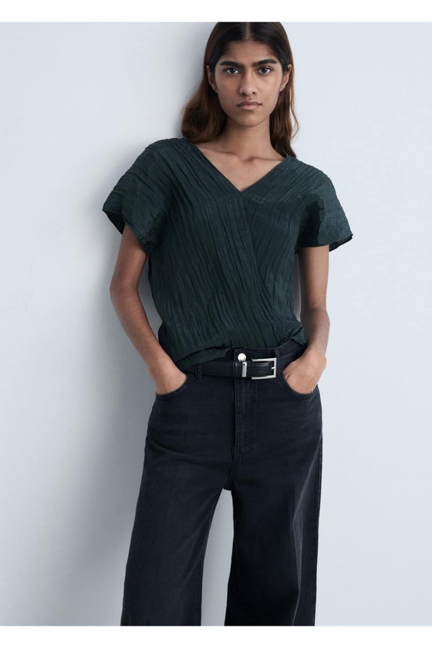 Wrinkled Look V-Neck Blouse