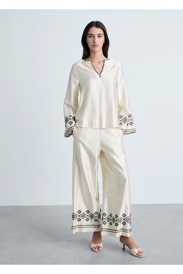 İşlemeli saten bluz - 2