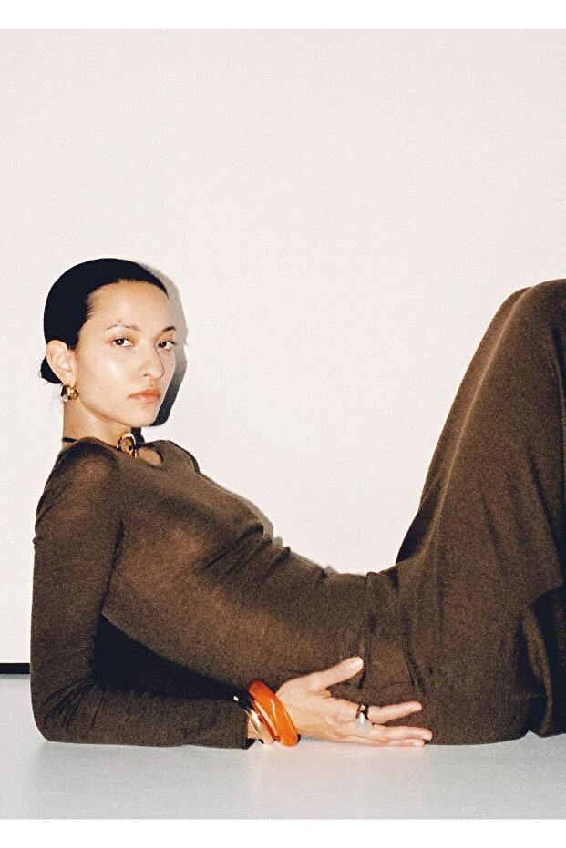 Eteği asimetrik triko elbise - 8