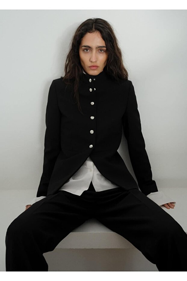 Mücevher düğmeli şerit yakalı ceket - 5