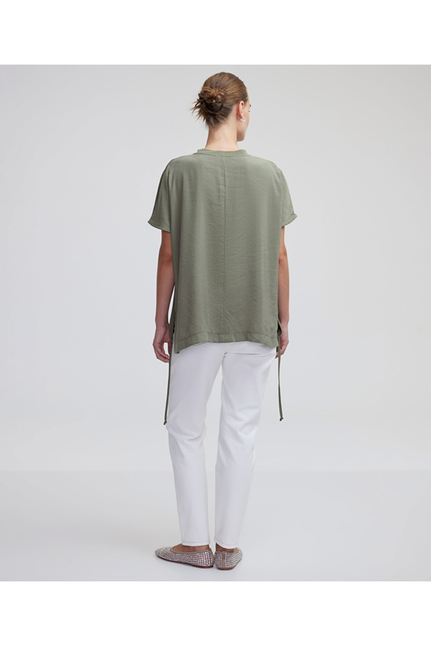 Adjustable drawstring T-shirt - 4