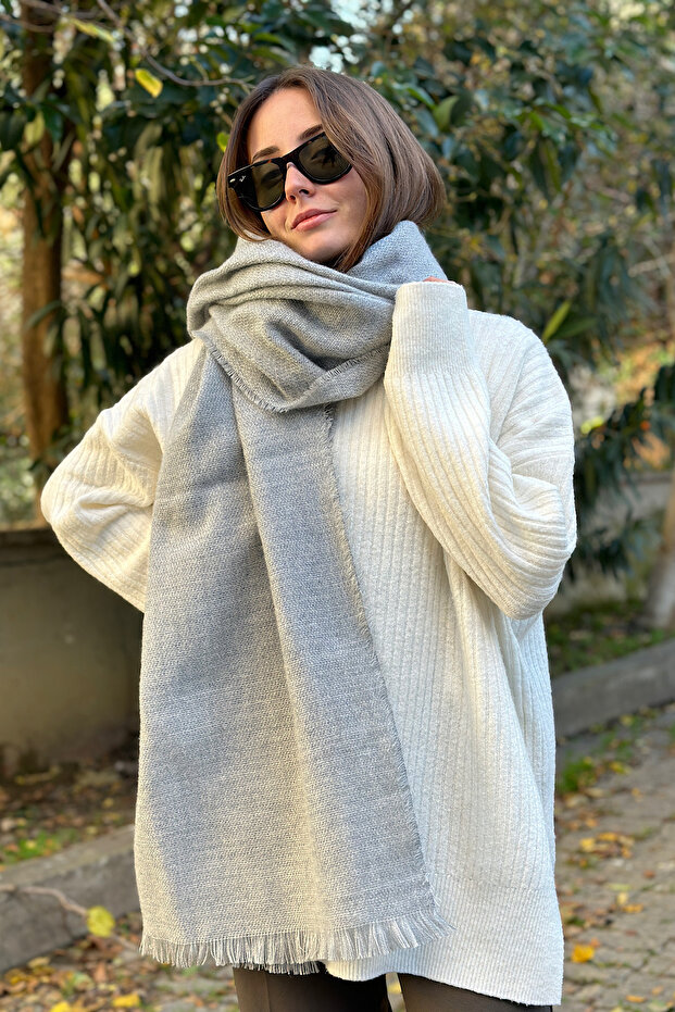 Eșarfă lungă cu ciucuri la atingere moale - 3