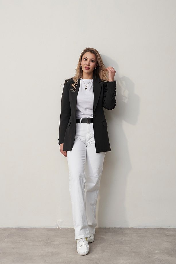 Kadın Siyah Tek Düğmeli Kol Detaylı Marka Model Blazer Ceket - 3
