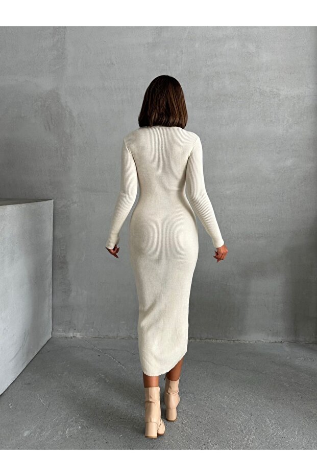 Béžové maxi úpletové šaty - základní model s pololímečkem - 3