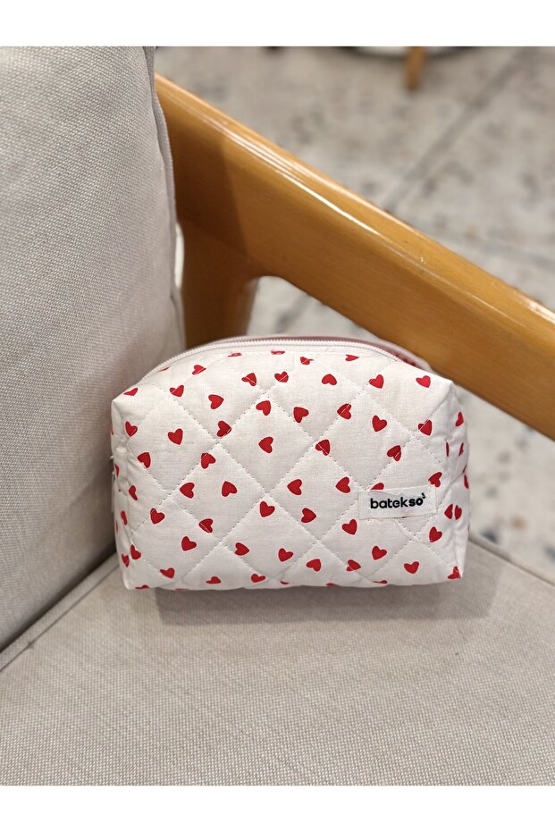 حقيبة مكياج بنمط قلب أحمر - حجم متوسط - 8
