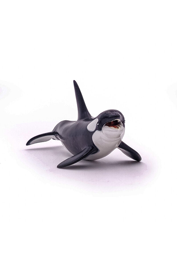 Killer Whale Figurine - 4