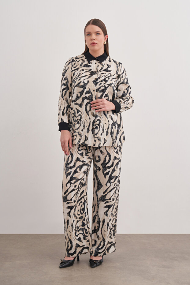 Piliseli Broş Detaylı Tunik - 2