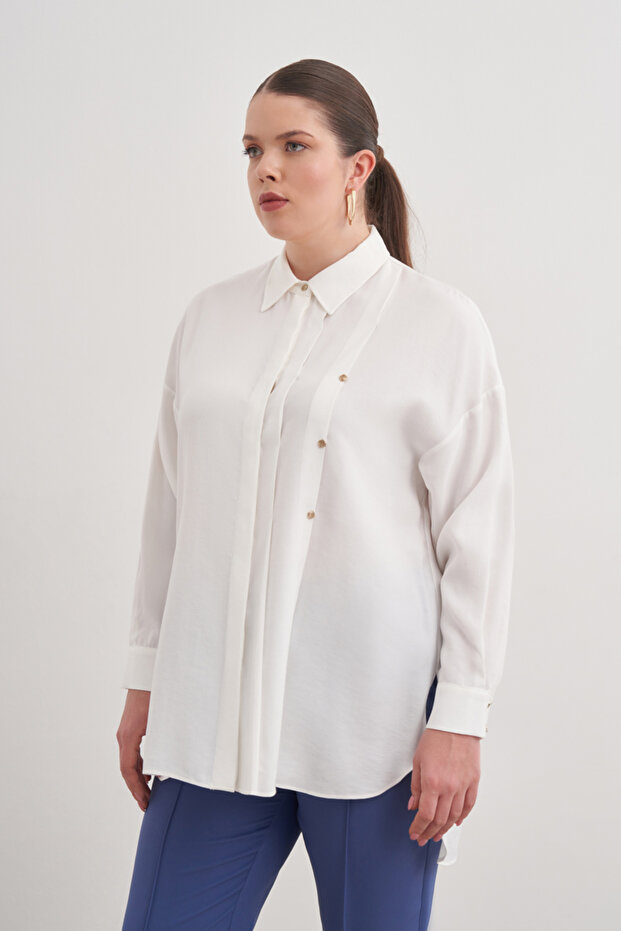 بلوزة بشعار معدني مطوي - 2