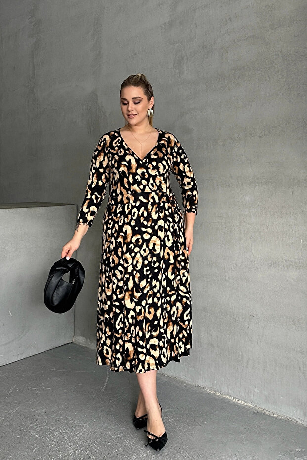 Plus Size Half Sleeve V Neck Belt Detail Leopard Print Dress 100-92
