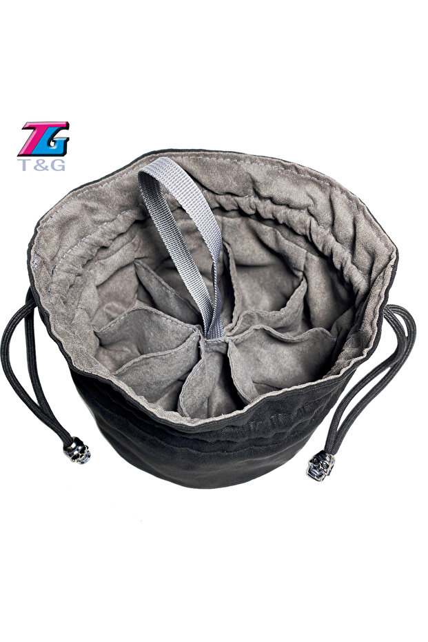 black Dice Bag Cloth Storage Pouch High Quality Velvet Pouch Unique Design Large Capacity Easy Carry