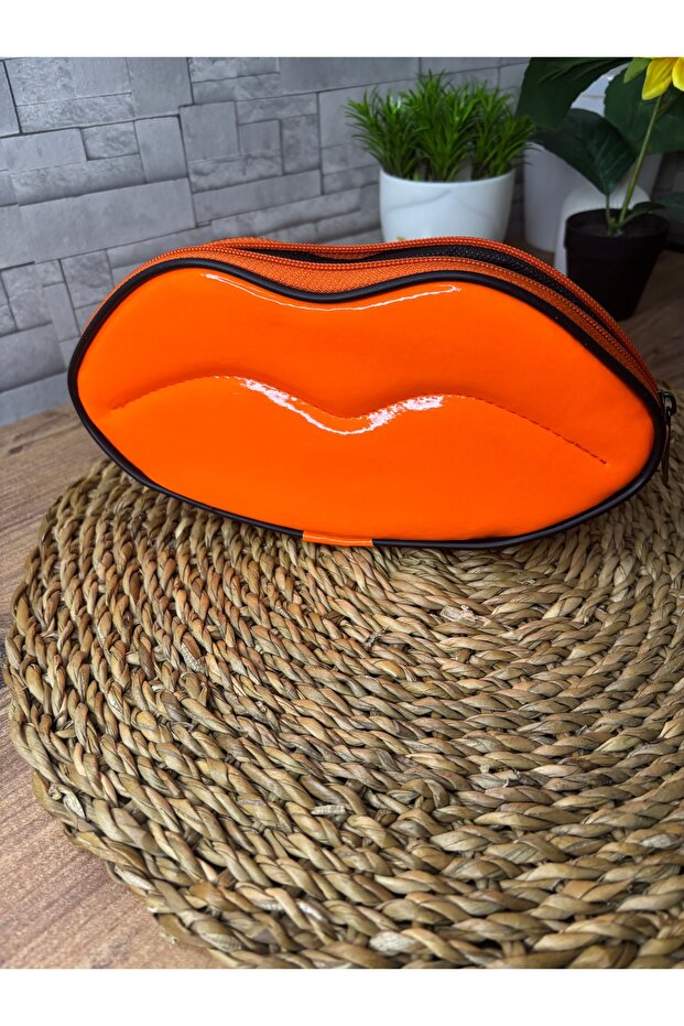 Makyaj çantası - 4