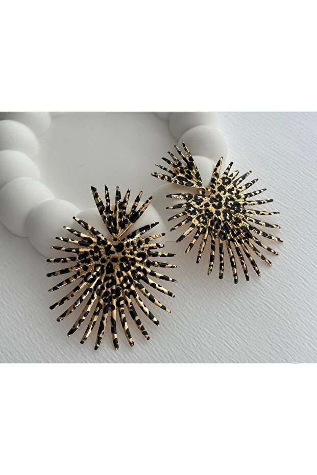 أقراط الفهد - 1