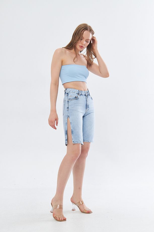 Kadın Yüksek Bel  Paça Yanları Yırtmaçlı Denim Şort - 3