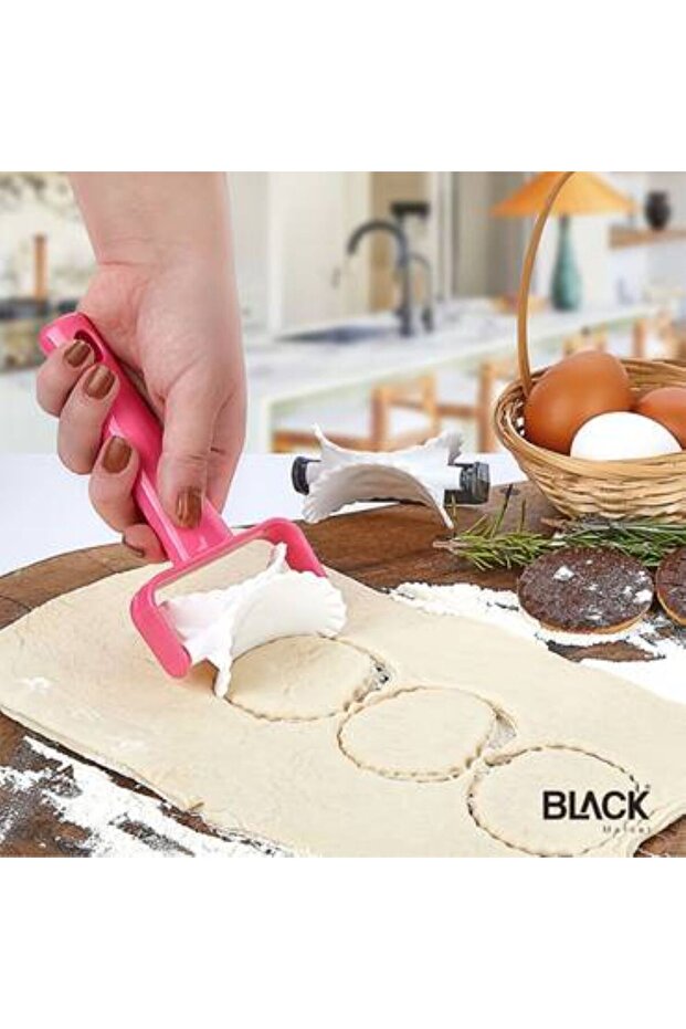 Circular dough cutter for samosas and mini pizza, made in Turkey