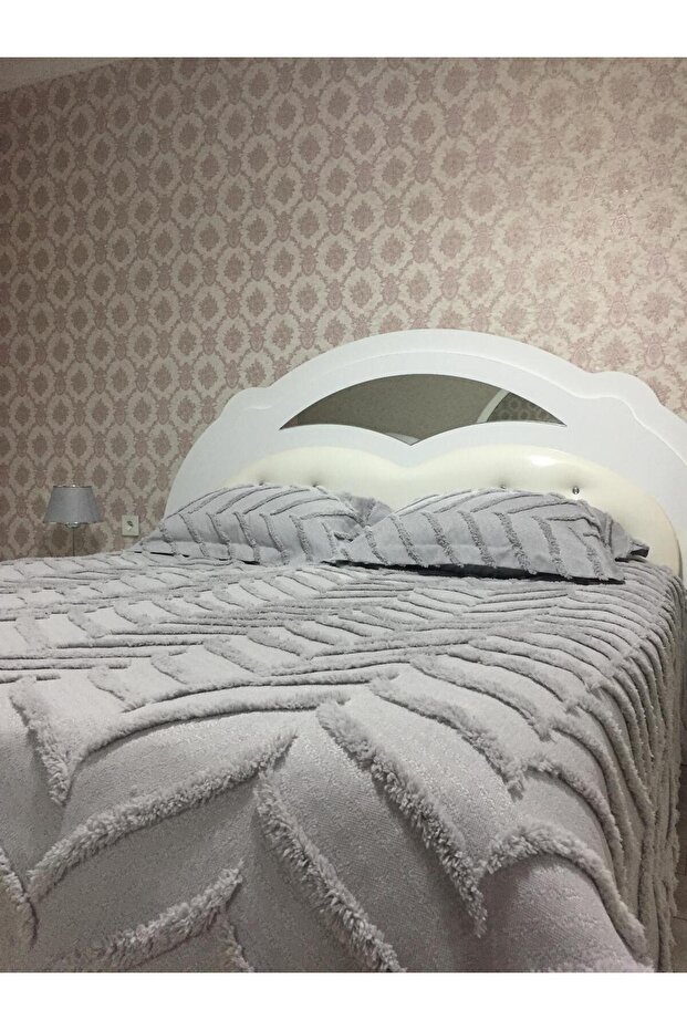 Gray Double Bedspread with Pompom - 2