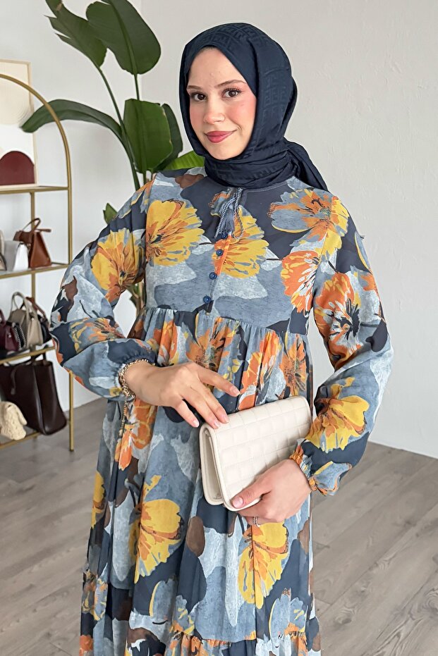 فستان شيفون منقوش باللون الفحمي - 2