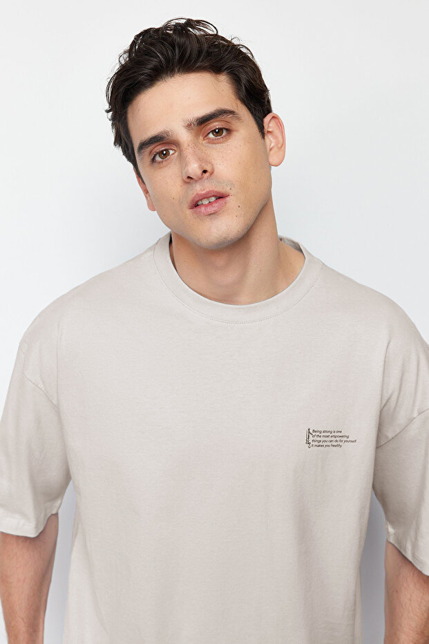 Taş Oversize %100 Pamuklu Bisiklet Yaka Minimal Yazı Baskılı Tok Kumaş T-shirt TMNSS23TS00084 - 3