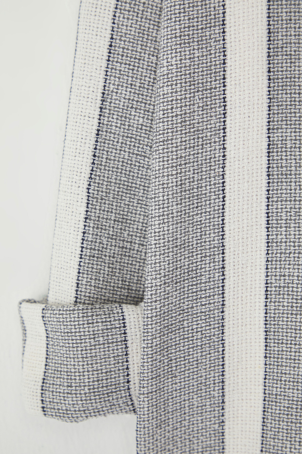 Siyah Regular Fit Düşük Omuz Çizgili Etamin Dokulu Yazlık Gömlek TMNSS25GO00029 - 10
