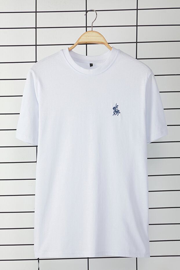 Beyaz Regular/Normal Kesim At Nakış Detaylı %100 Pamuklu T-Shirt TMNSS24TS00056 - 2