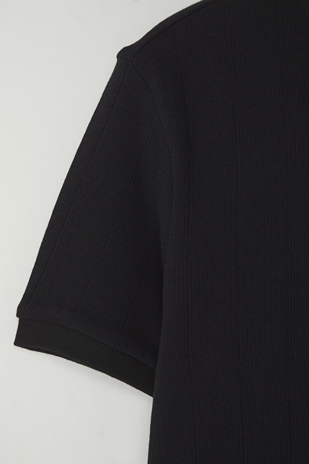 Siyah Regular/Normal Kesim Bisiklet Yaka Pamuklu Basic T-Shirt TMNSS25TS00062 - 7