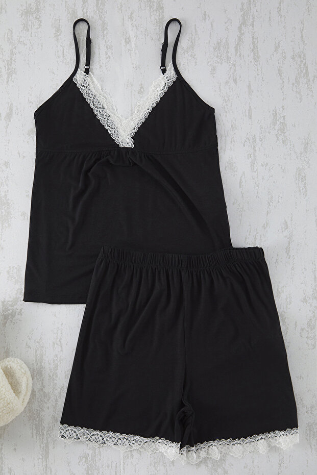Siyah V Yaka Dantel Detaylı Viskon Örme Hamile & Büyük Beden Pijama Takımı TBBSS25AI00036 - 9
