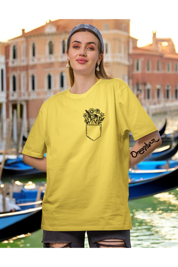 Pocket Floral Printed Printed Women's Oversize T-Shirt