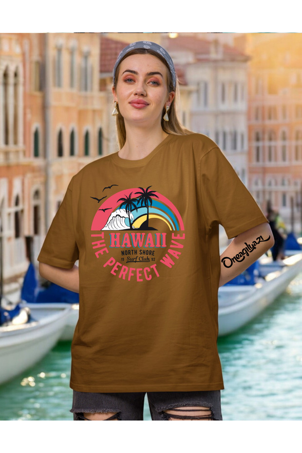 Overhead Printed Women's Oversize T-Shirt