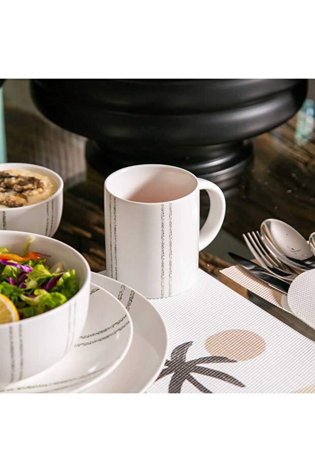 كوب قهوة من أليثيا - 5