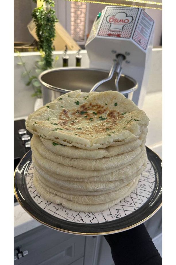 5 Kg Un - 3 Lt Su Ile 8 Kg Hamur Yoğurma Makinesi - 1