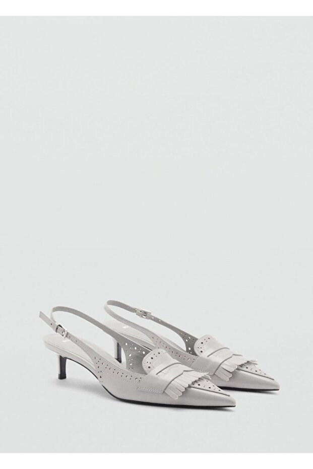 Püsküllü topuklu ayakkabı - 1