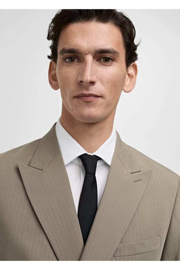 Slim-fitting double-breasted blazer jacket - 5