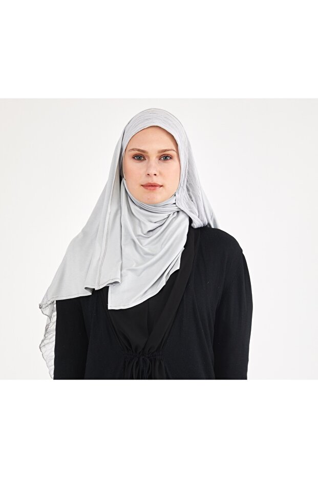 شال من القطن الممشط باللون الرمادي - 2