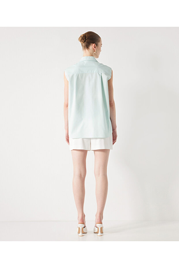 Gestreiftes Hemd mit einer Tasche - 6