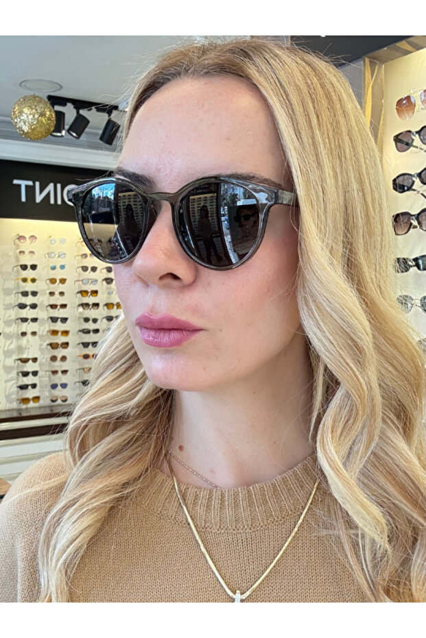 Hera Gray Black Sunglasses - 3