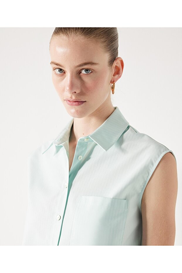 Gestreiftes Hemd mit einer Tasche - 1