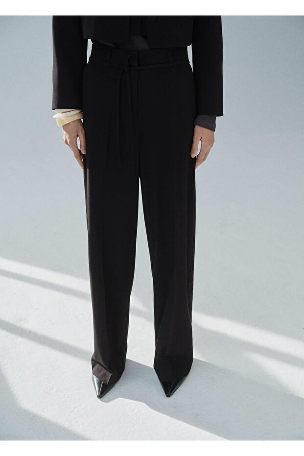 Straight Cut Pants with Bow