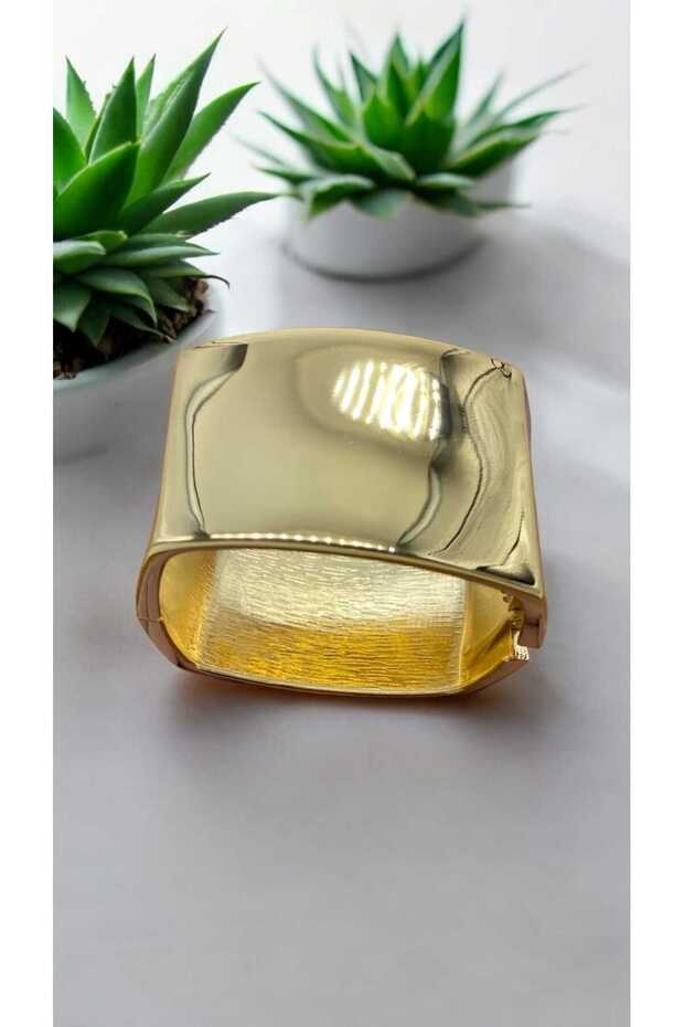 Special Series Geometric Design Handcuff Bracelet