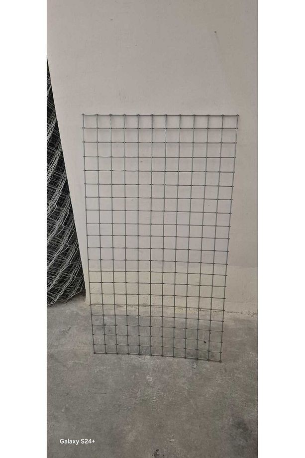 Hasır Tel 4 Göz Arası 3mm Kalınlık ( 90 cm Yükseklik x 50 cm Eni ) - 1- Adet - 4