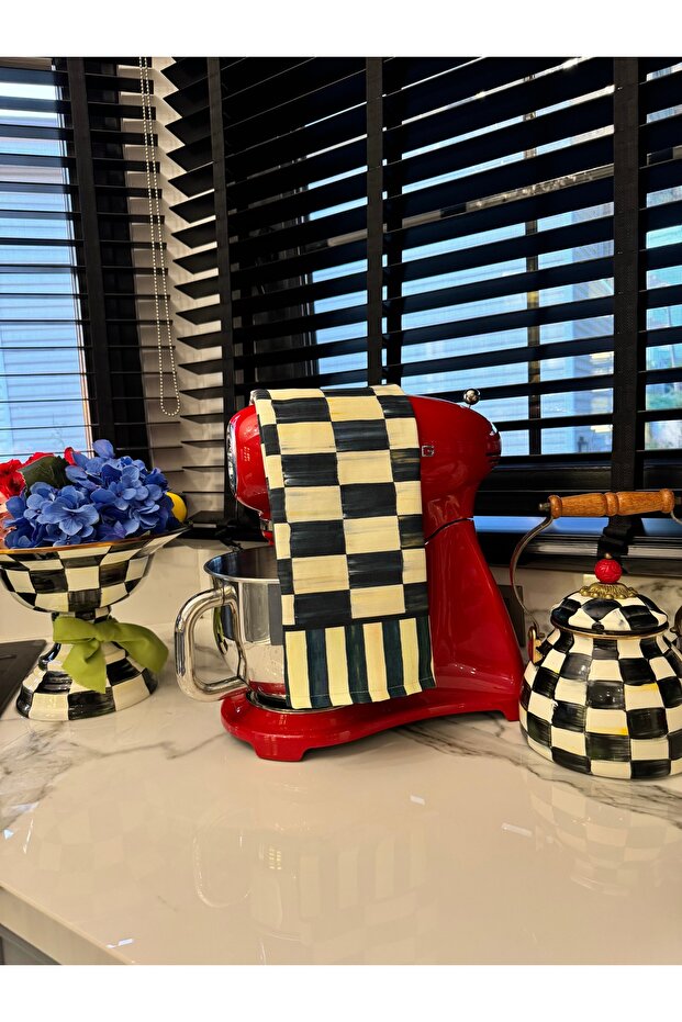 Checkered Model Mini Runner - 5