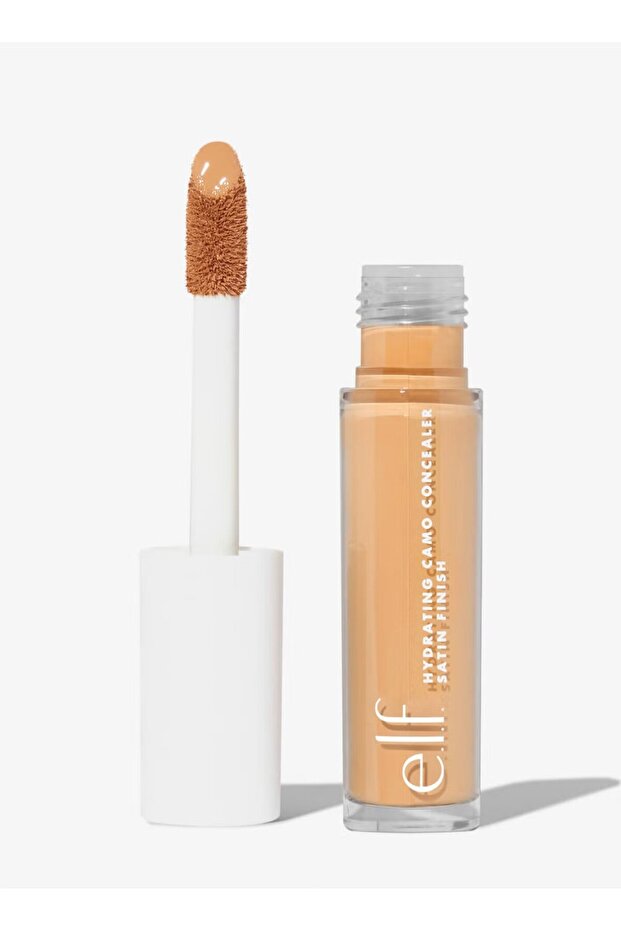 Hydrating Camo Concealer Light Sand - 1