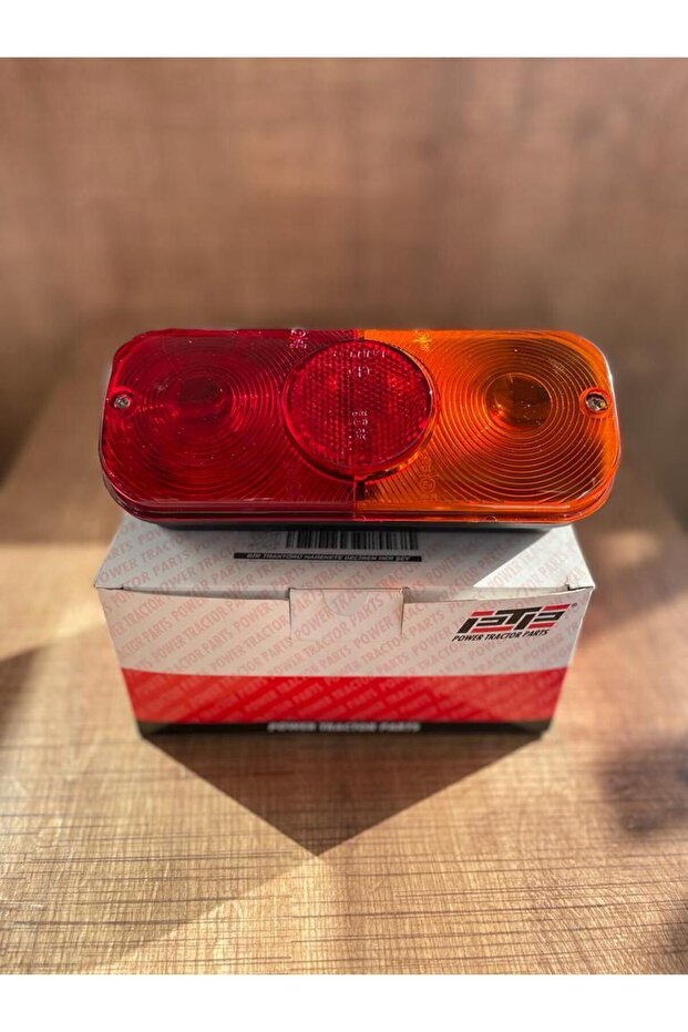 Massey Ferguson Arka Stop Lambası Sağ - 2