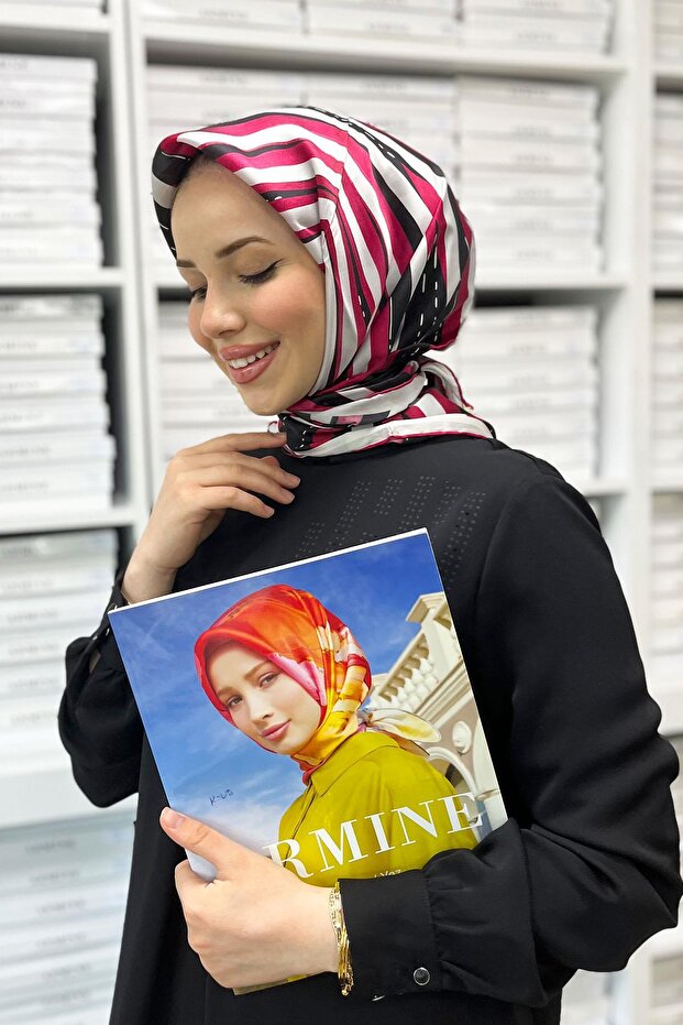 وشاح حريري - 8943D-55 - سورة